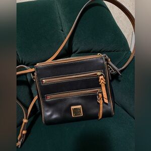 Dooney & Bourke Wexford Leather Crossbody Purse